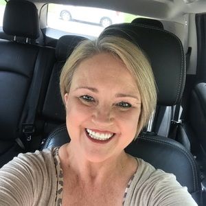 Meet your Posher, Shelby